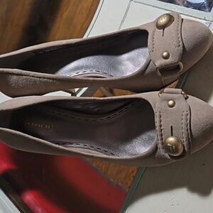 Coach heel tan suede